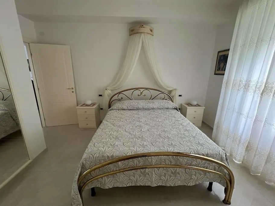 Lenuare Luxury Apartment Дезенцано-дель-Гарда