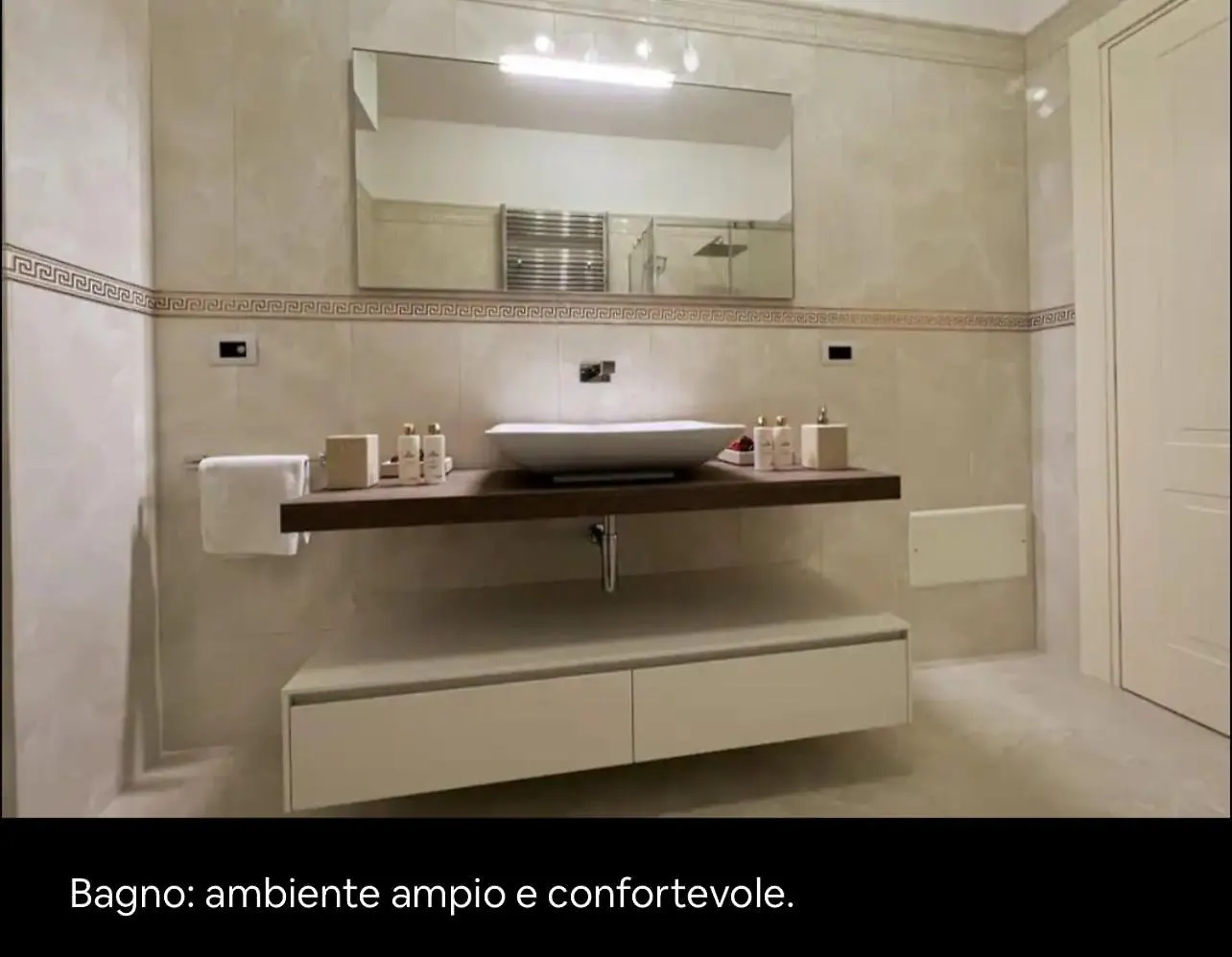 Lenuare Luxury Apartment Дезенцано-дель-Гарда Италия